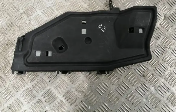 Dashboard lower bottom trim panel