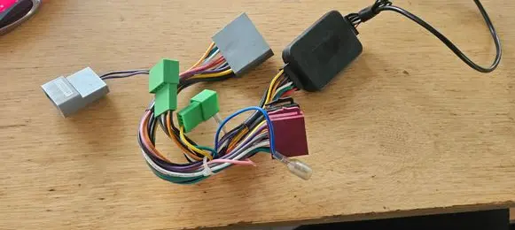 Honda CR-V Sound system wiring loom CONNECTS2 STK320 ISOEURO