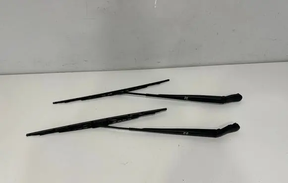 Ford F150 Windshield/front glass wiper blade ML3417526A ML3417527A ML34-17527-A
