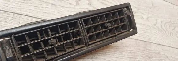 Volkswagen Transporter - Caravelle T4 Dash center air vent grill 191819703