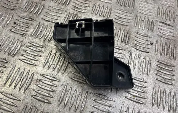 Lexus RX 450H Rear bumper mounting bracket 5256348020