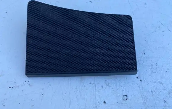 Dash center speaker trim cover