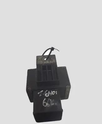 Citroen Xsara Picasso Glow plug pre-heat relay 9640469680