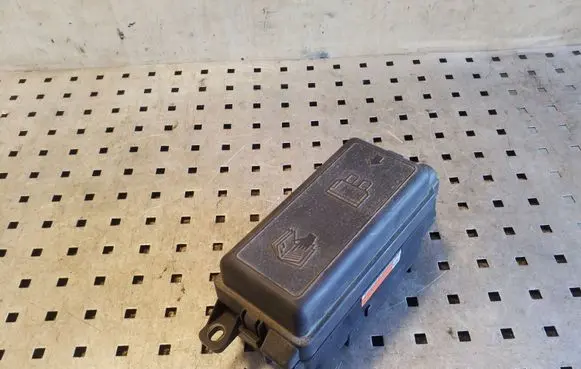 Mini Cooper Countryman R60 Fuse module 9240945