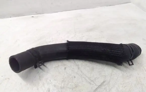 Toyota Avensis T250 Engine coolant pipe/hose