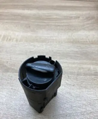 Light switch