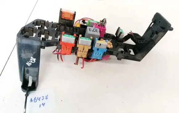 Audi A6 S6 C5 4B Fuse box set 8D1937545