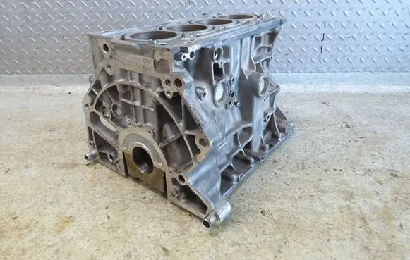 Volkswagen T-Roc Engine block 05E103011S 05E103023G DPCA