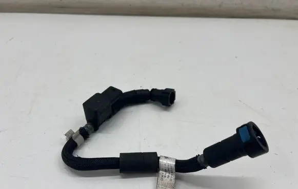 BMW 3 G20 G21 Fuel line pipe 8579955 8476467