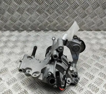 BMW X6 G06 Water pump 9886720