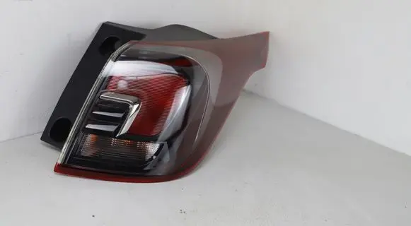 Opel Crossland X Rear/tail lights 2SD2237 207981 207989