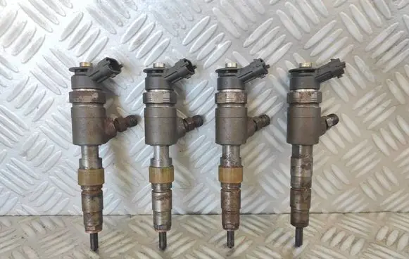 Ford Focus Fuel injector 0445110489 CV6Q-9F593-AA