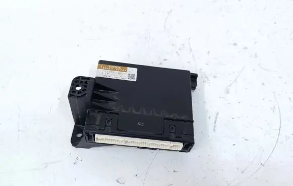 Toyota Prius+ (ZVW40) Air conditioning/heating control unit 8865047281 1778003090