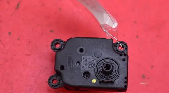 Opel Mokka Air flap motor/actuator KF784001