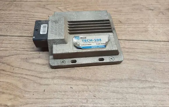 Renault Laguna II LP gas control unit module 67R016025 110R006045