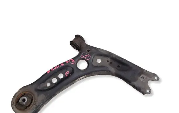 Volkswagen Golf VII Front lower control arm/wishbone 3RB3N