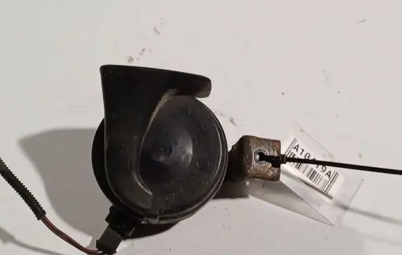 Volvo S60 Horn signal 0091001