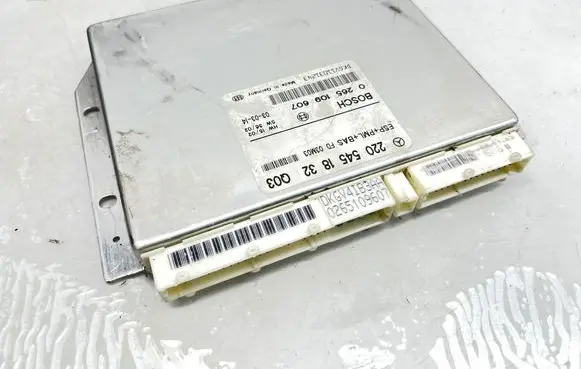 Mercedes-Benz S W220 ESP (stability system) control unit 2205451832