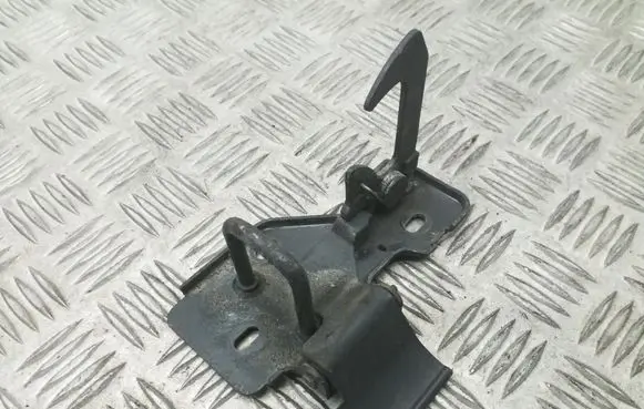Seat Altea Engine bonnet/hood lock/latch loop/hook 5P0823480