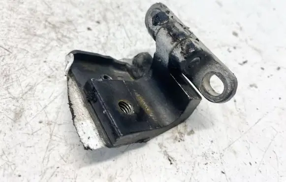 Volkswagen Golf III Tailgate/trunk/boot hinge
