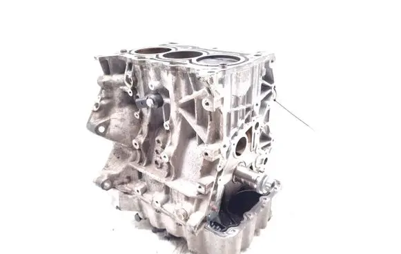 Volkswagen Polo V 6R Engine swap CHZ