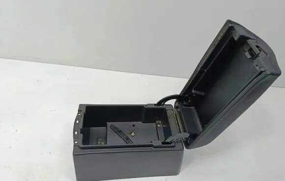 Mitsubishi 3000 GT Armrest 
