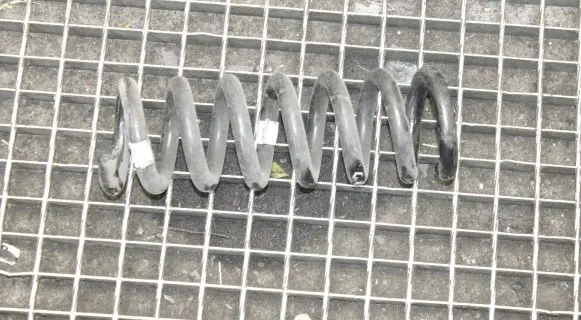 Maserati Ghibli Rear coil spring