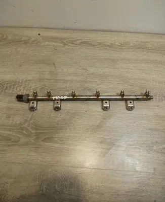 BMW 5 E60 E61 Fuel main line pipe 7537318