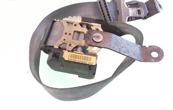 Renault Laguna I Front seatbelt 422309C