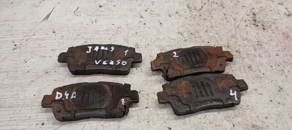 Toyota Yaris Verso Brake pads (front) 
