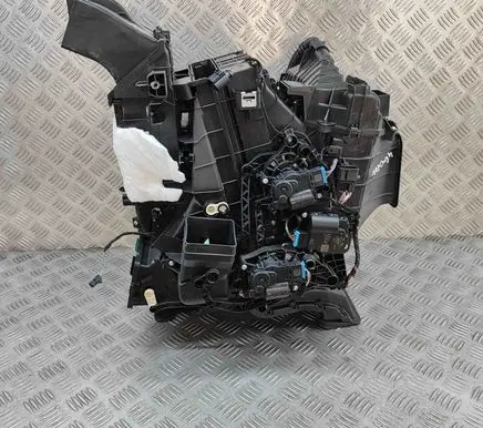 Skoda Enyaq iV Interior heater climate box assembly 1EA820353C