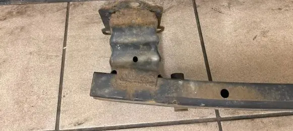 Peugeot 207 Front bumper cross member