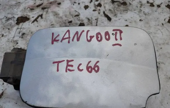 Renault Kangoo II Fuel tank cap 
