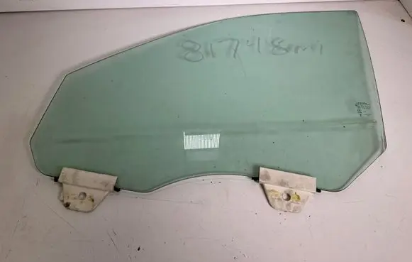 Dodge Durango III Front door window glass four-door 43R0115133