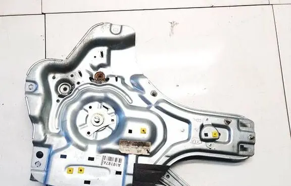 KIA Cerato Sliding door window regulator with motor 834702F020