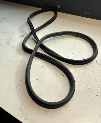 Fiat Doblo Rear door rubber seal (on body) 
