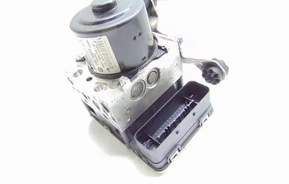 BMW X3 F25 ABS Pump 6852886 685288615438175263