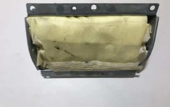 Volvo C70 Passenger airbag 9467009 570551600f