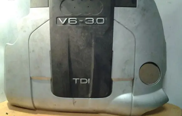 Audi A8 S8 D3 4E Engine cover (trim) 059103925Q