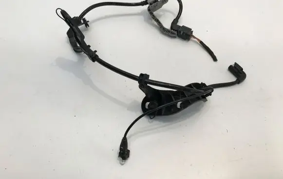 Mercedes-Benz GLA H247 Handbrake wiring loom/harness A2475401100