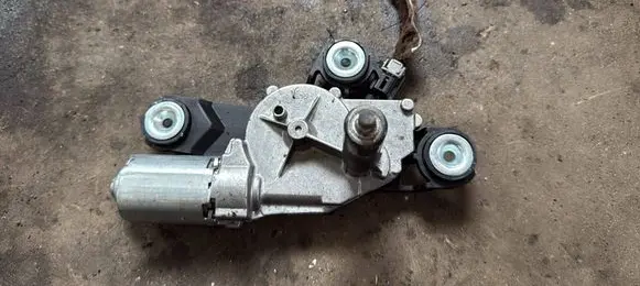 Volvo V50 Rear window wiper motor 0390201823 30763683