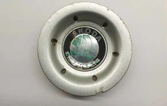 Skoda Octavia Mk1 (1U) Original wheel cap 1U0601149A
