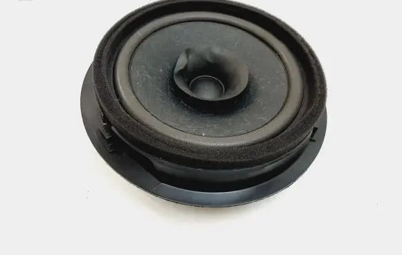 Suzuki Swift II Front door speaker 3910271L02