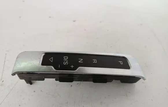 Audi Q5 SQ5 Gear shift selector indicator 8R17134633Q7