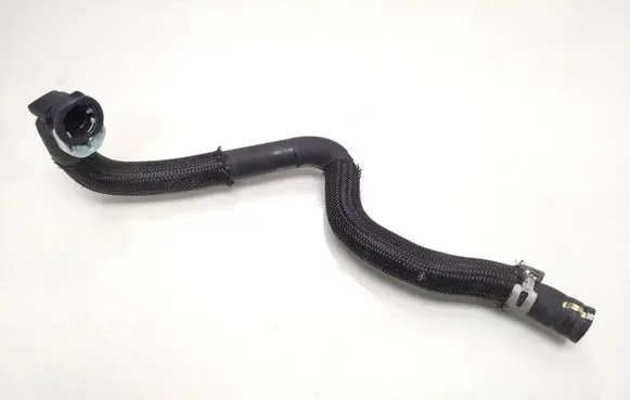 Toyota Yaris Engine coolant pipe/hose