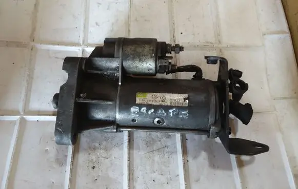 Renault Espace III Starter motor D7R23