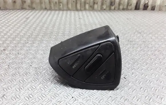 Chrysler Pacifica Steering wheel buttons/switches 0UB54TRM