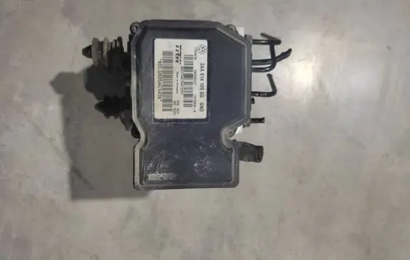 Volkswagen PASSAT B7 ABS Pump 3AA614109AG 54085622T 17654056