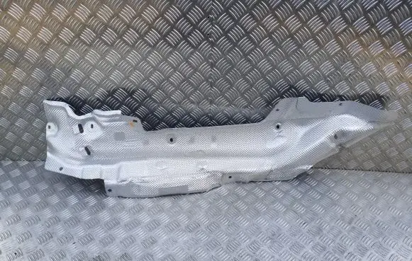 Mercedes-Benz GLC C254 Exhaust heat shield A2546822701