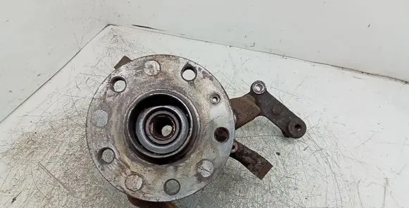 Audi A3 S3 8P Rear wheel hub spindle/knuckle 